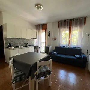 Vacanze Da Dilly Apartament Tirano