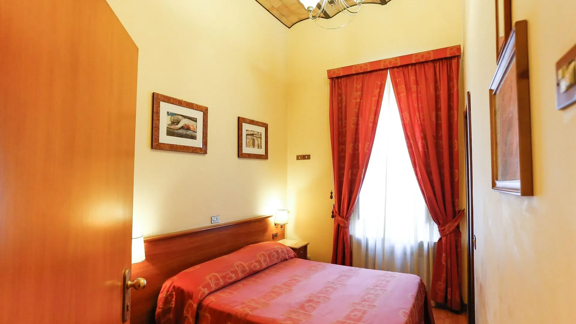 Hotel Tempio Di Pallade Řím Itálie
